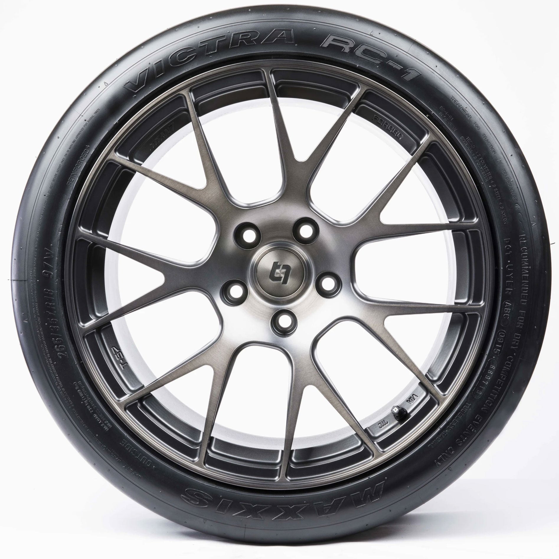 Maxxis Victra RC-1; Slickreifen in 235/40 R17 RC1 90W